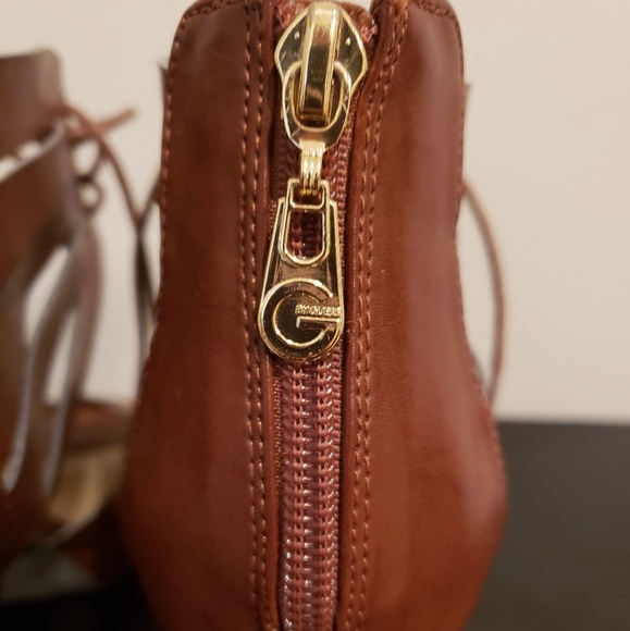 G by Guess Heels - Picture 3 of 6